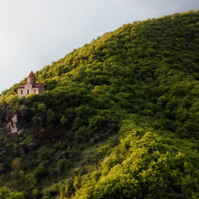 Zamanın Üzərində